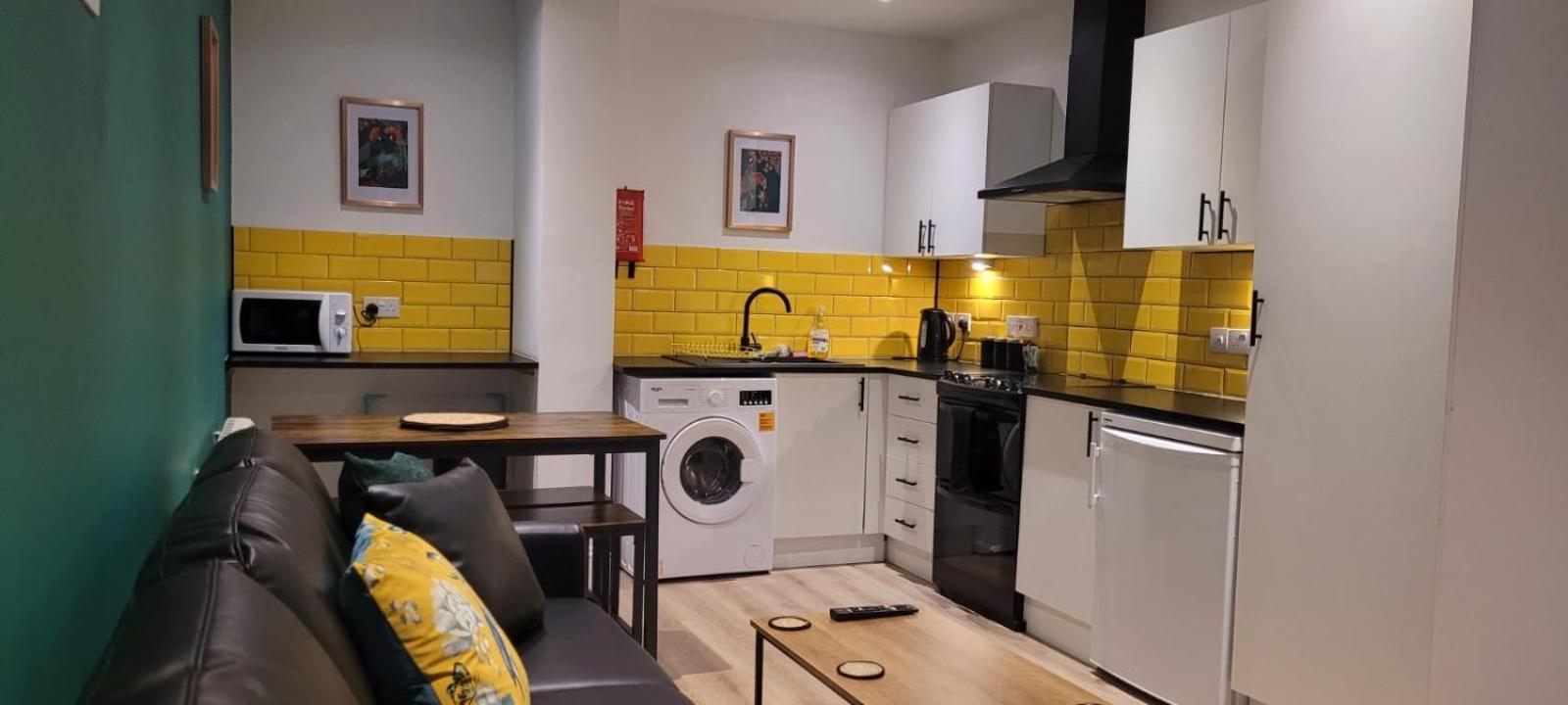 Leckhampton Road - *
