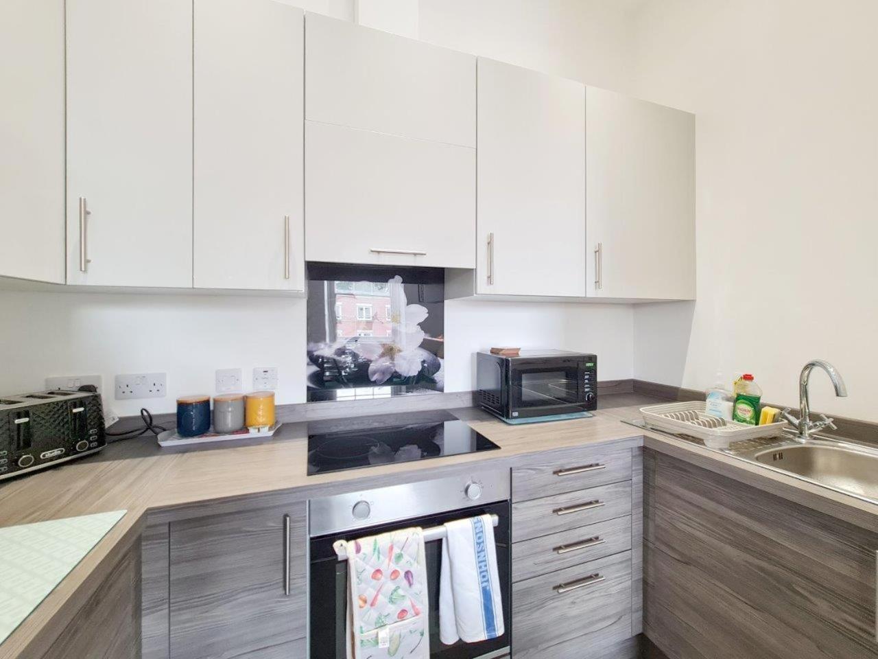 Margaret's Quattro By Fortuna Property Apartment Cheltenham