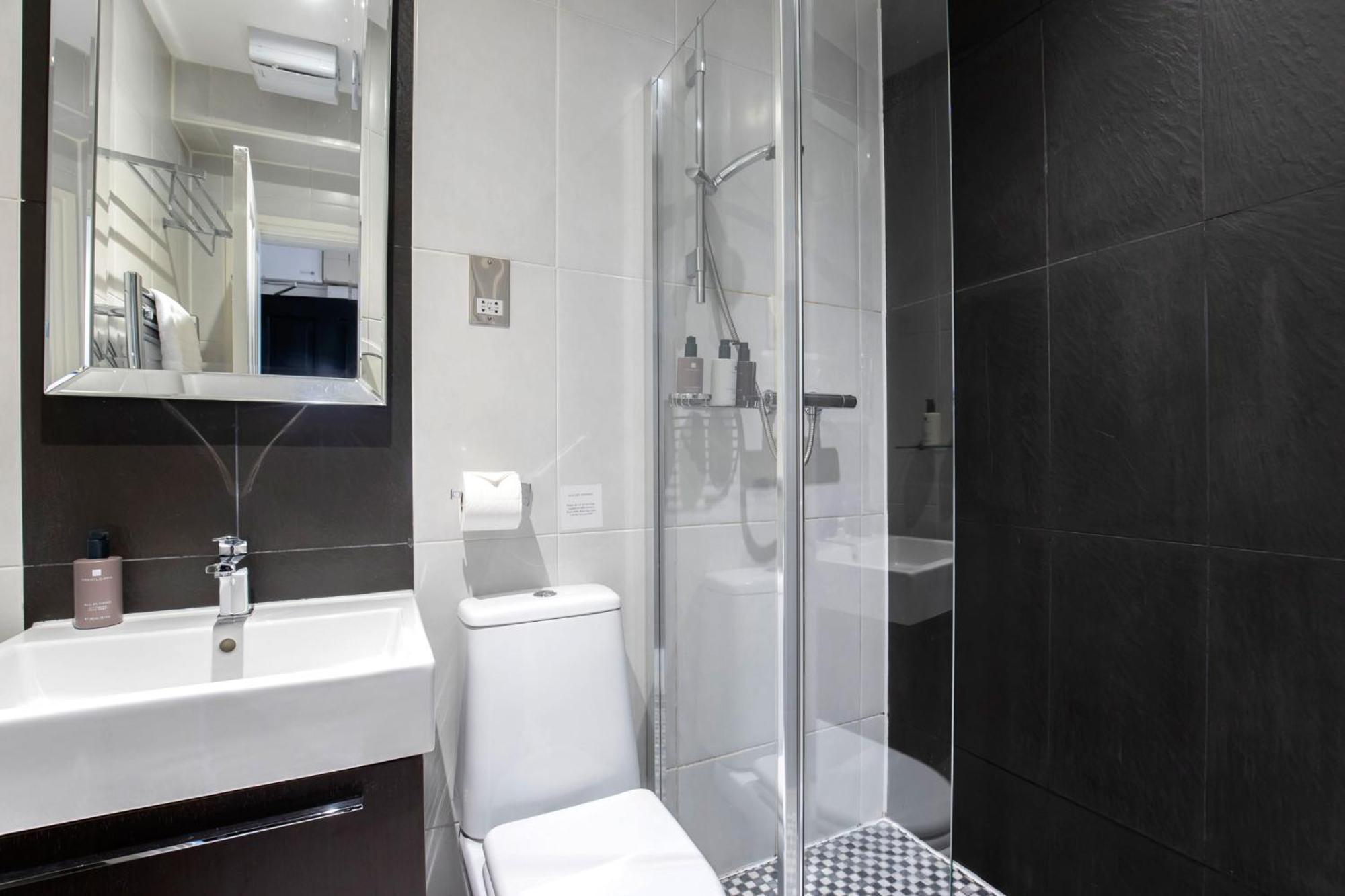 Apartment Strozzi Palace By Mansley Cheltenham