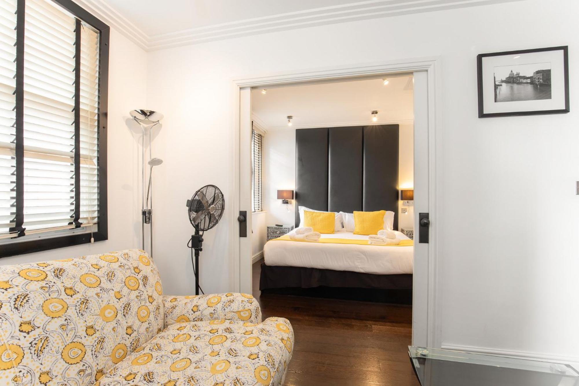 Apartment Strozzi Palace By Mansley