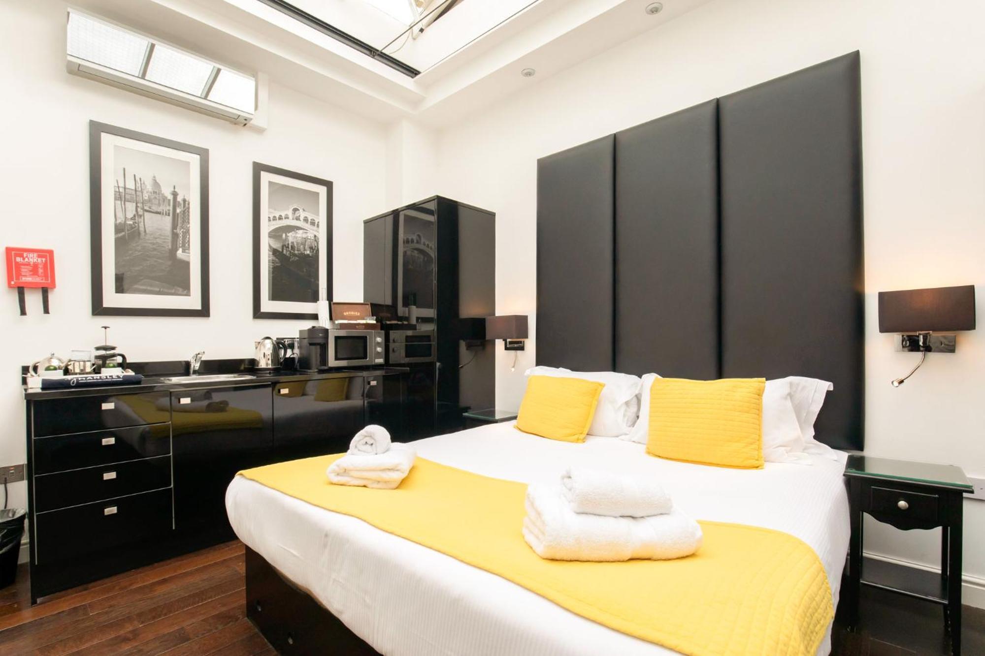 Apartment Strozzi Palace By Mansley *