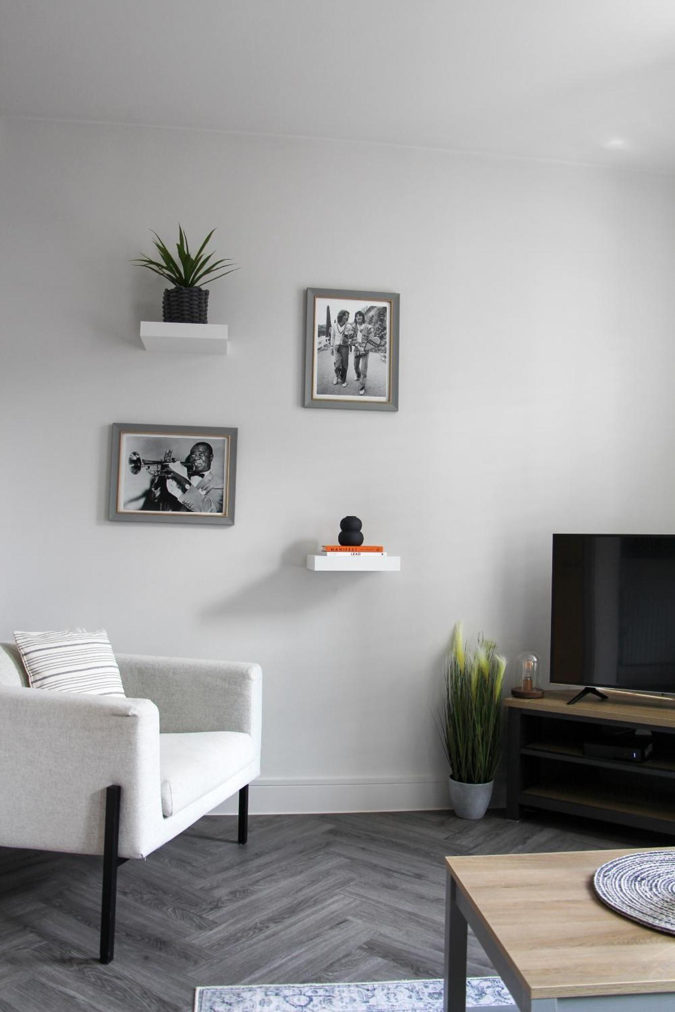 New, Luxury In Town Centre