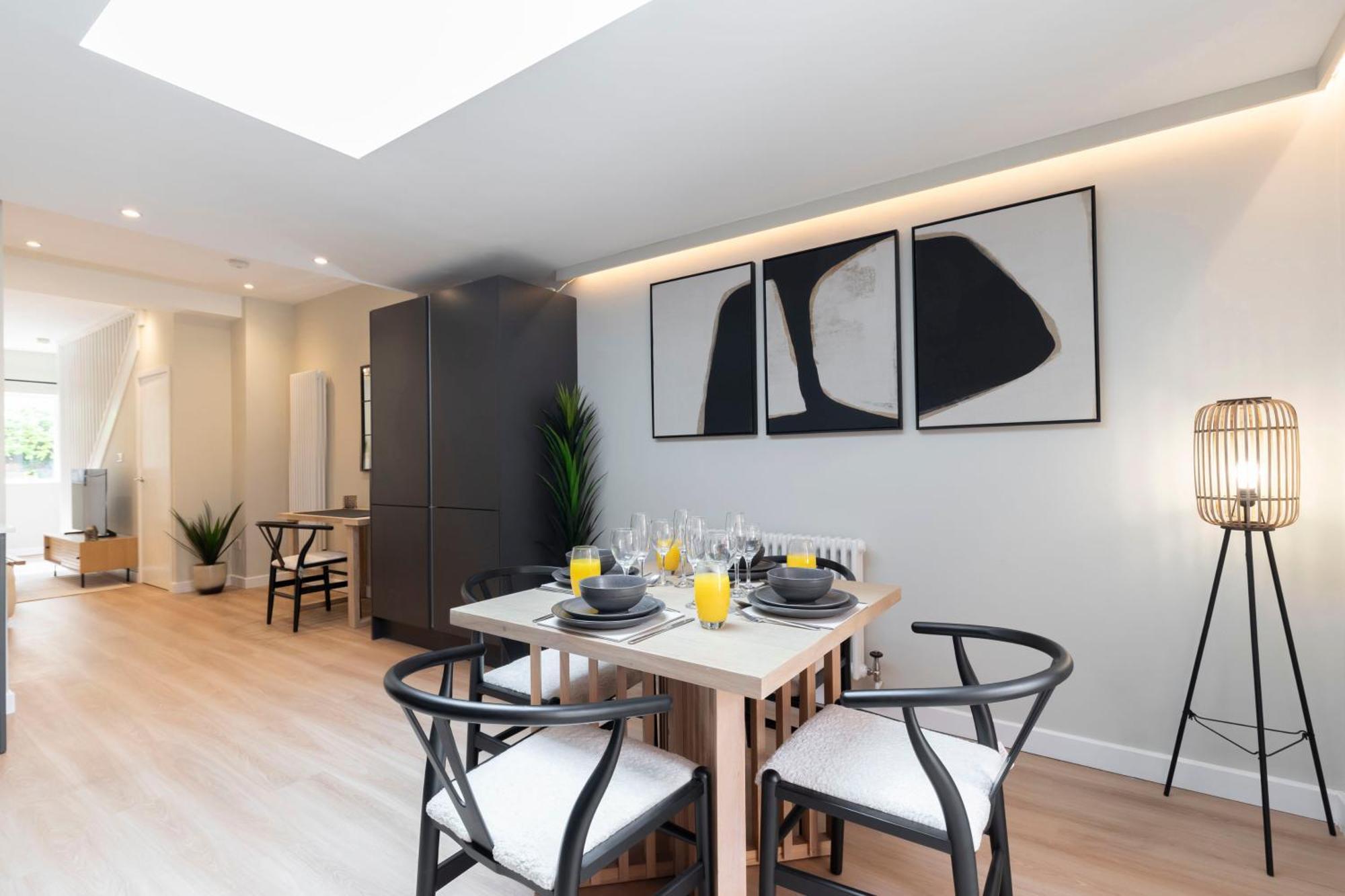 Stunning Montpellier Retreat Cheltenham