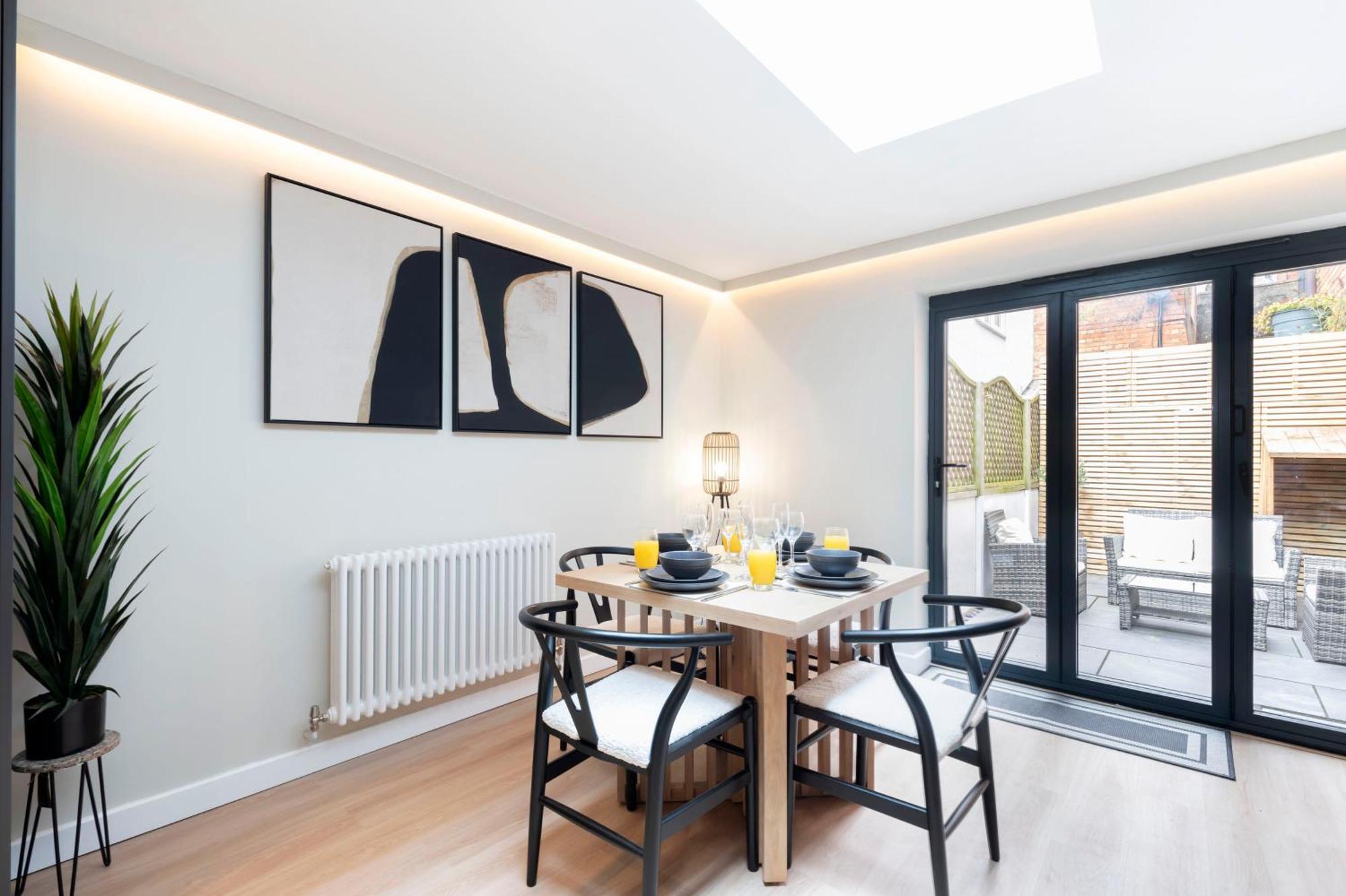 Stunning Montpellier Retreat Holiday home *
