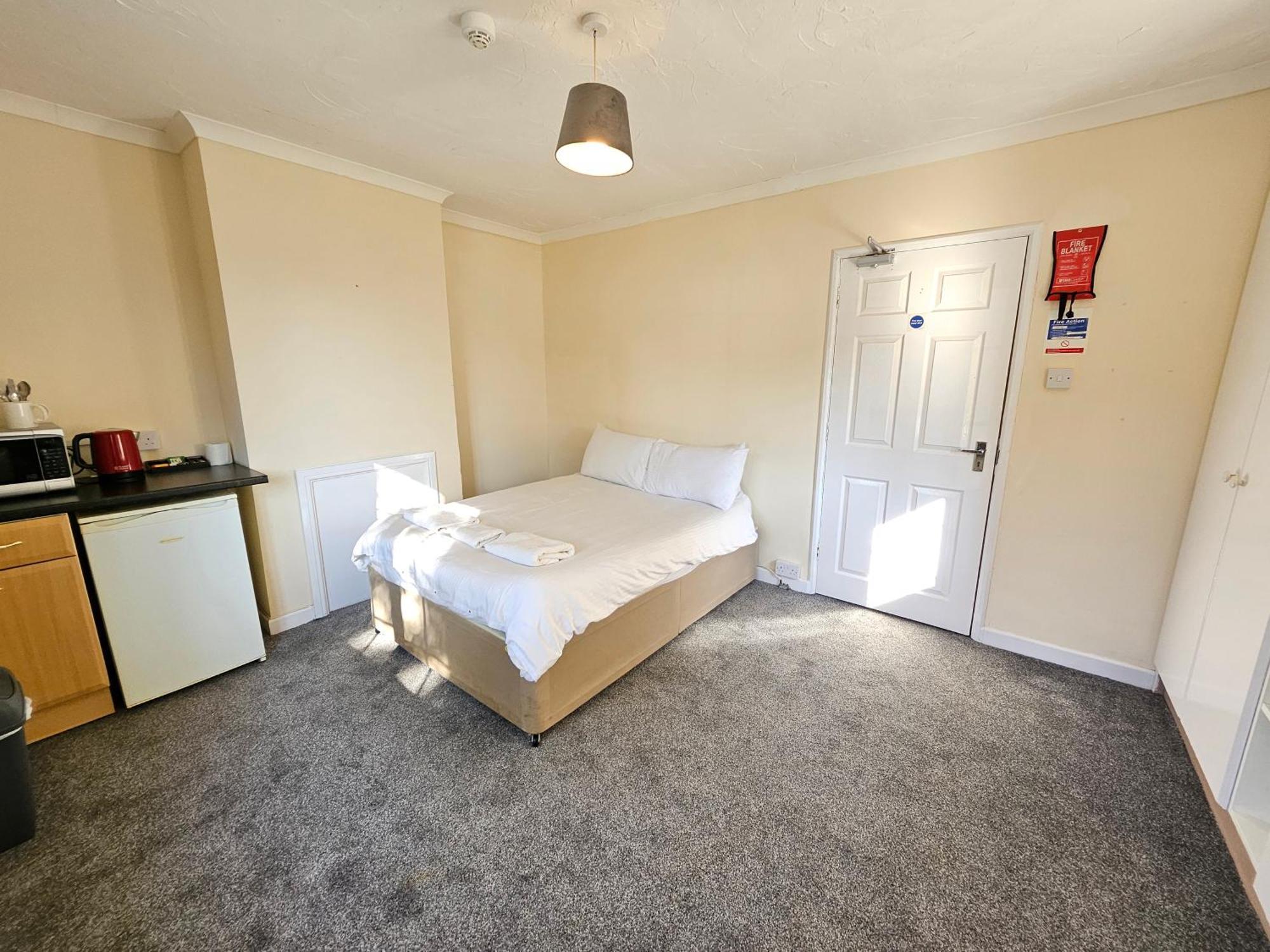87 Tennyson Road Cheltenham