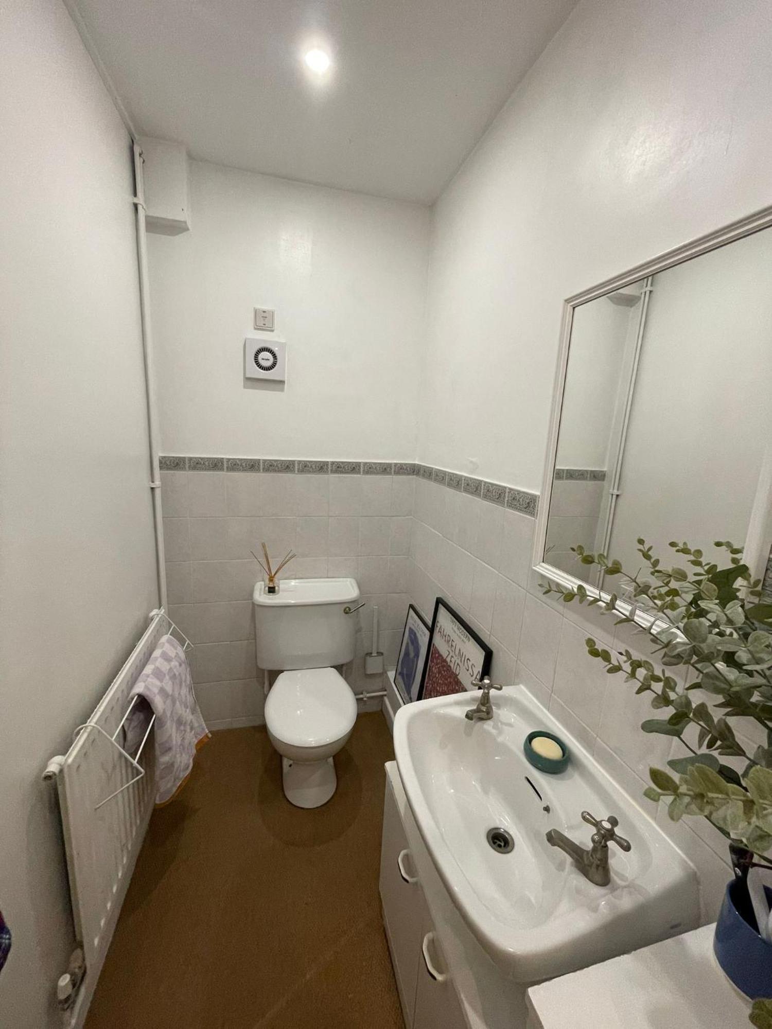Cheltenham, Tivoli 1 Bedroom *