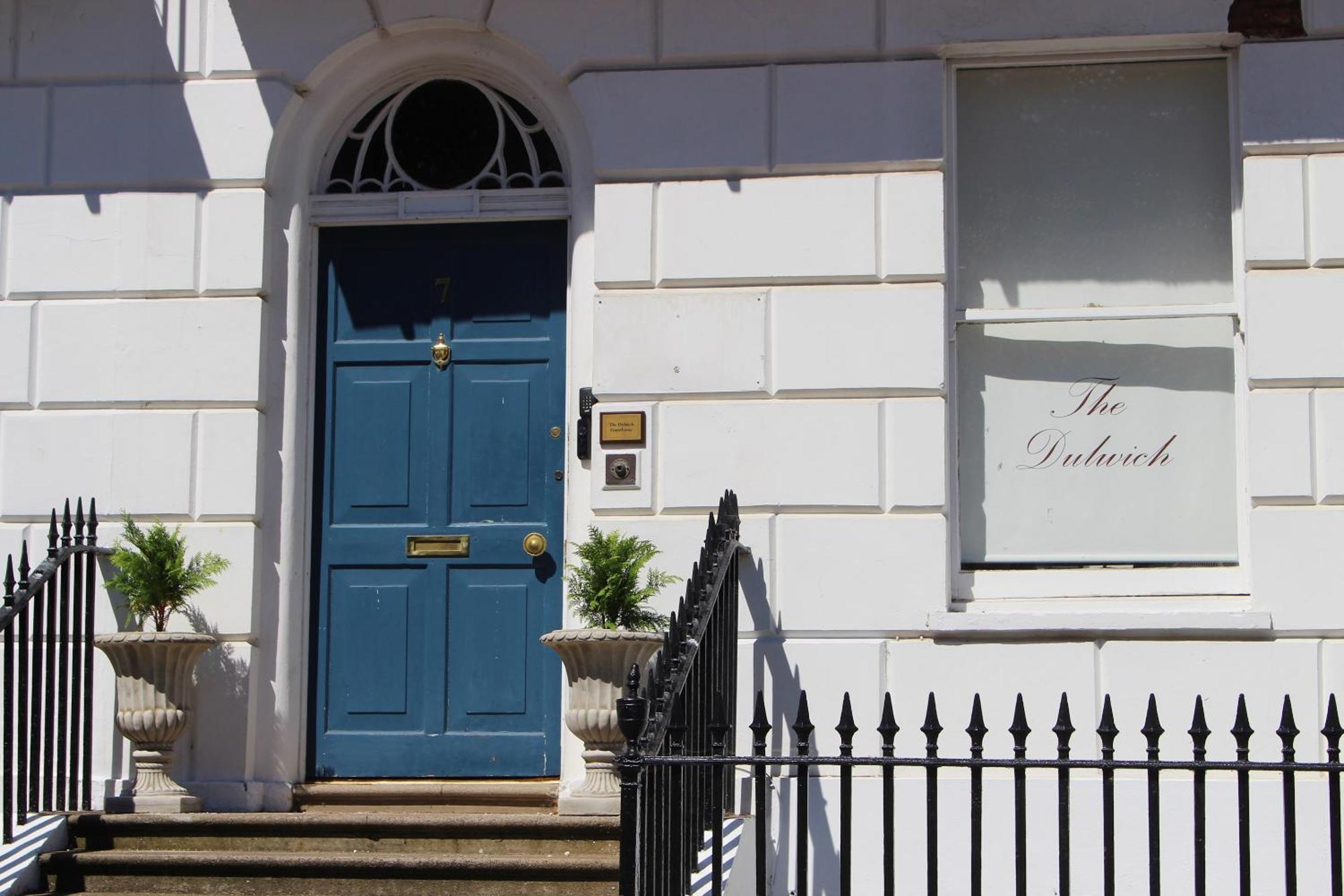 The Dulwich Guest house Cheltenham