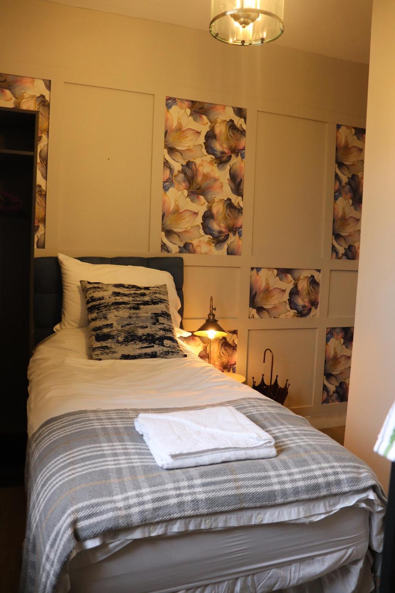 On The Prom 4* Cheltenham