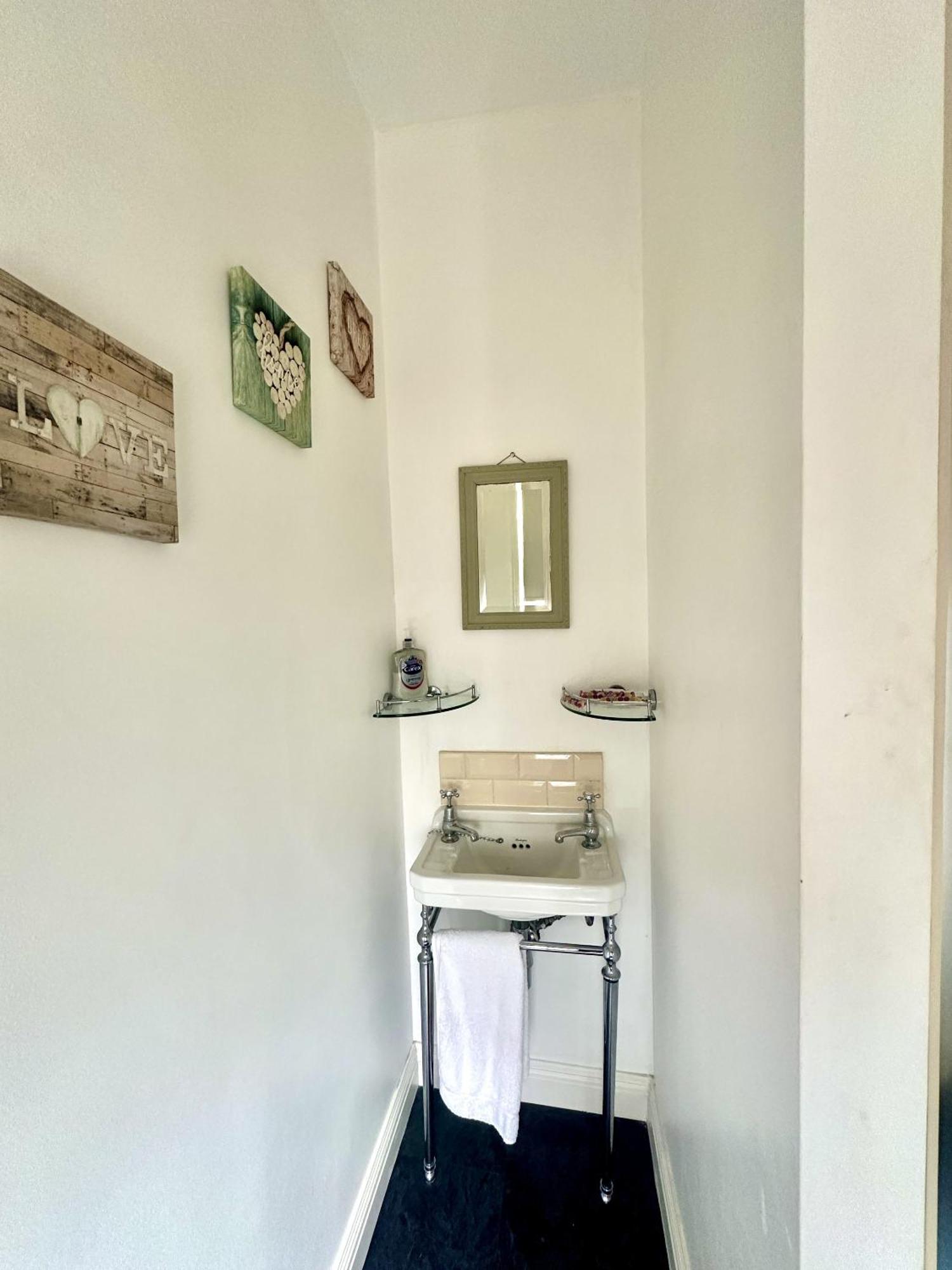 The Dulwich Guest house Cheltenham