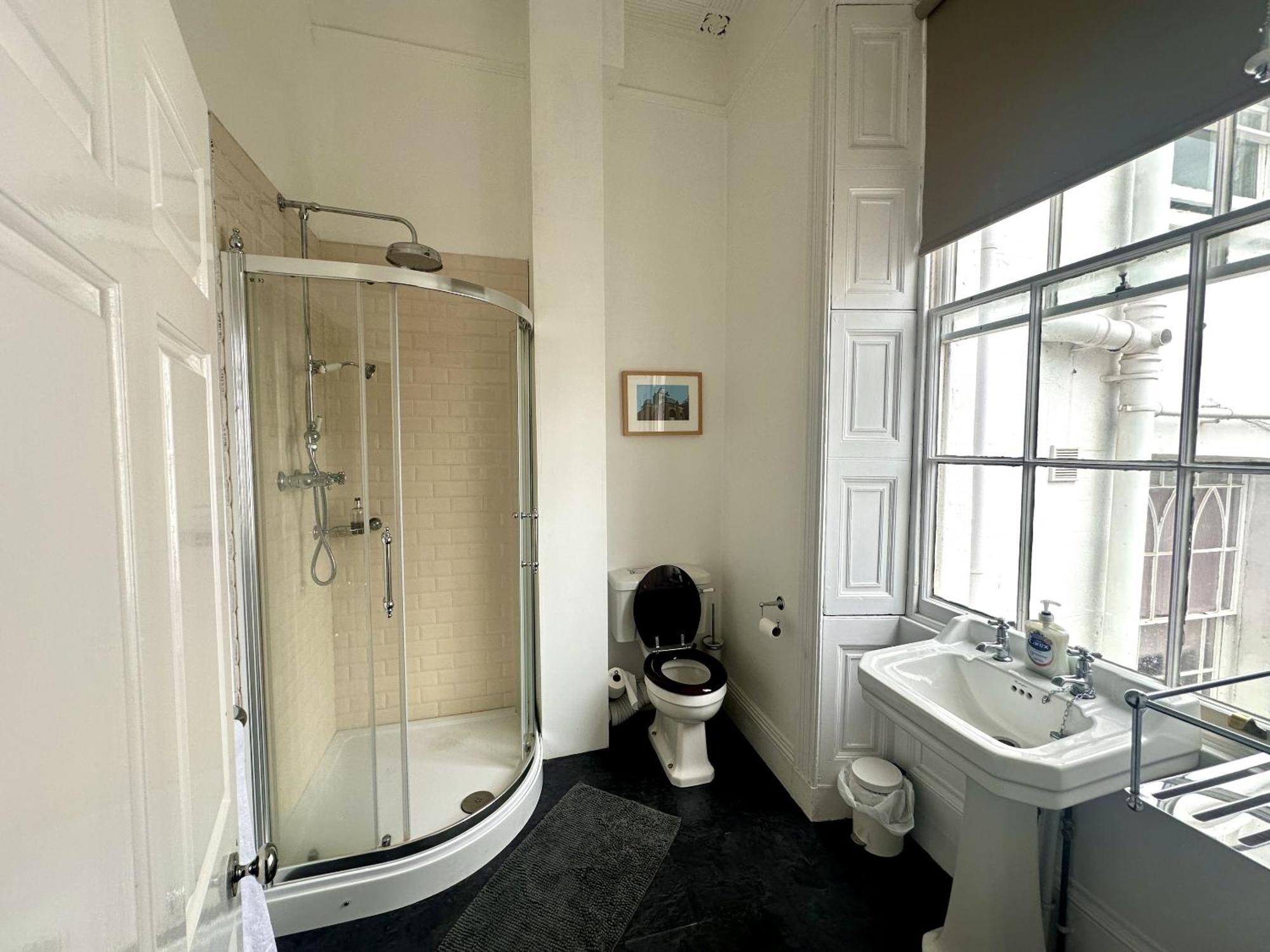 The Dulwich Guest house Cheltenham