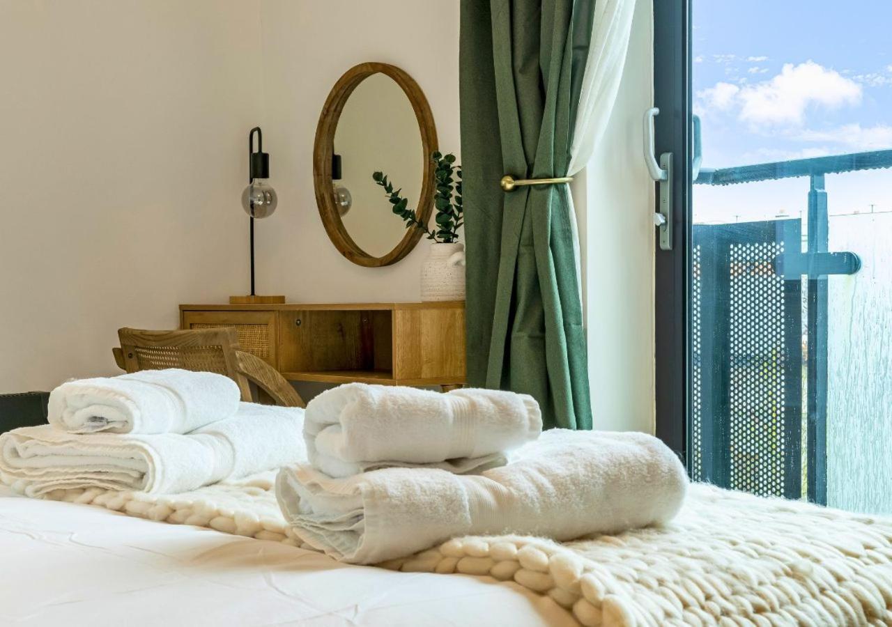 Apartamento 1bd With Free Underground Parking! *