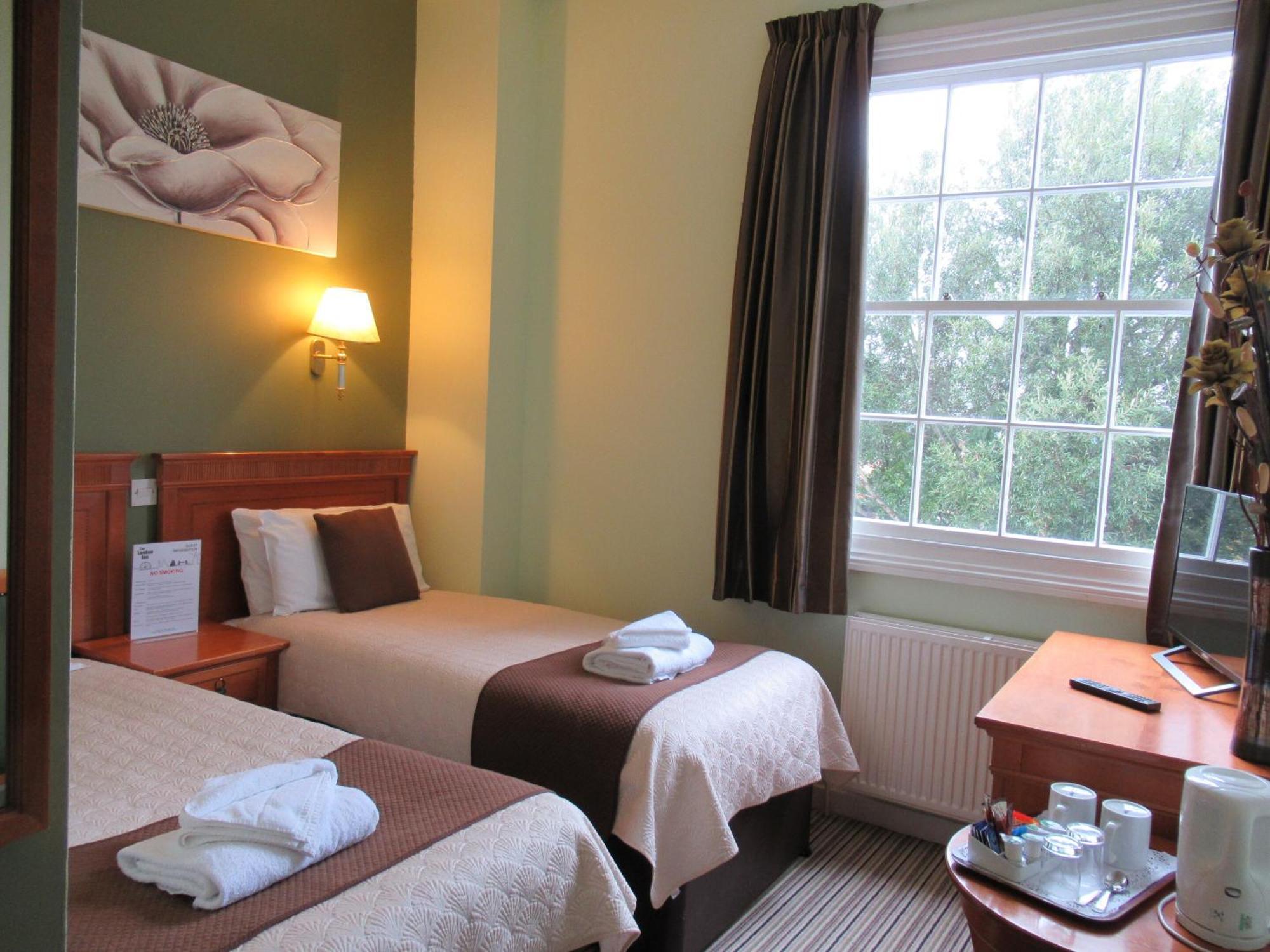 The London 3* Cheltenham