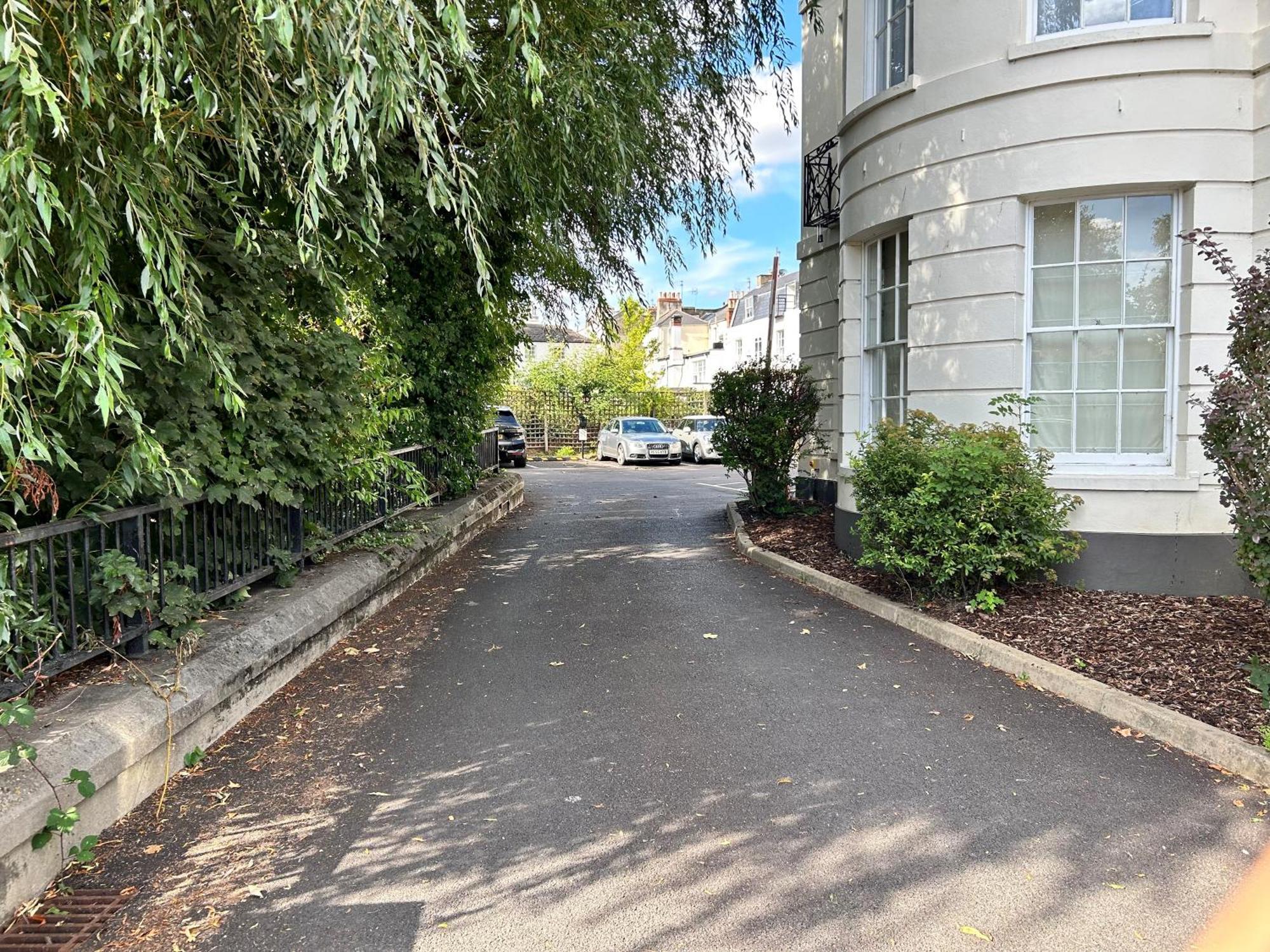 Apartamento Belle Vue Regency King Size W Free Parking Cheltenham