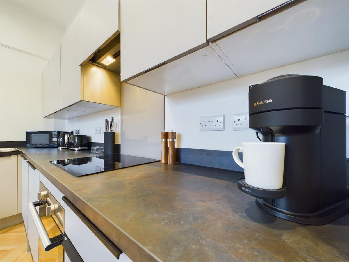 Luxury Town Centre 2-bed Chapel Conversion With Private Parking *