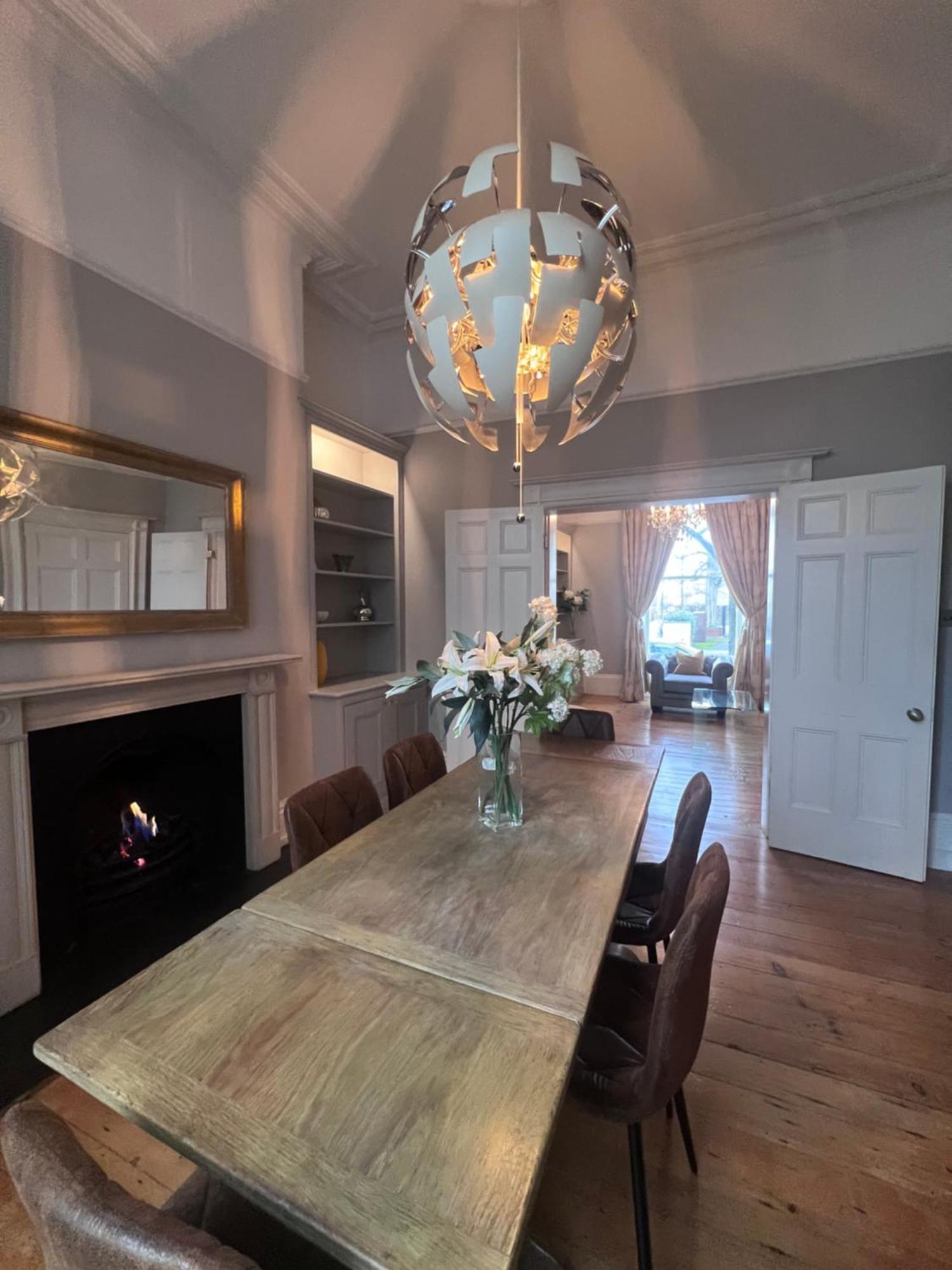 Casa de férias No2 Clarence Grade Ii Regency Townhouse Short Walk To Racecourse And Town Centre Cheltenham