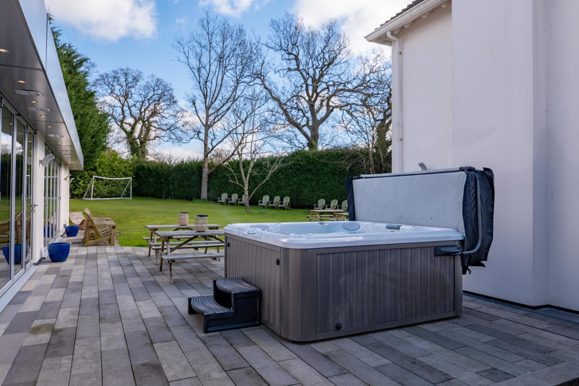 The Annexe With Amazing Hot Tub!!