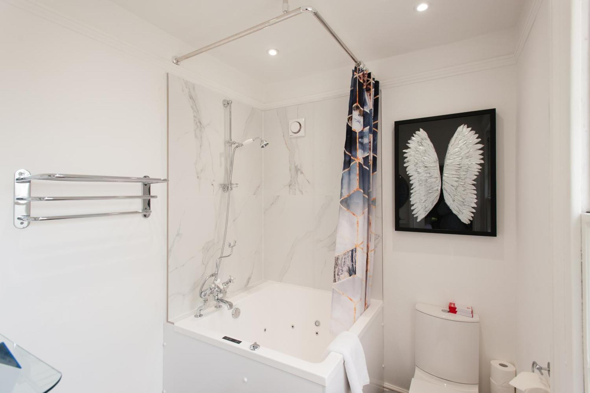 Town Centre Luxury In 21a, 21b And 21c Montpellier Terrace Available Separately Or Together, Amazing Location Opposite Montpellier Gardens * Cheltenham