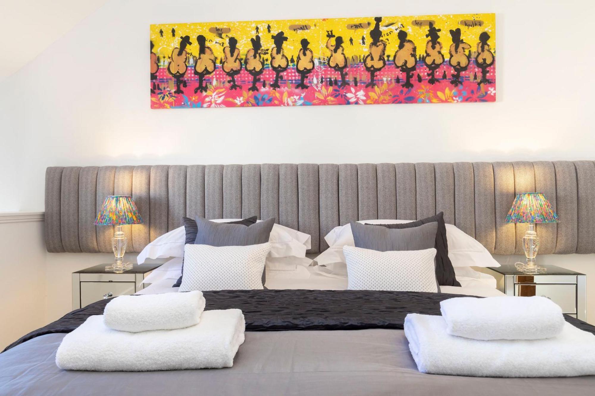 Thornton House Town Centre Free Car Park Apartment Cheltenham