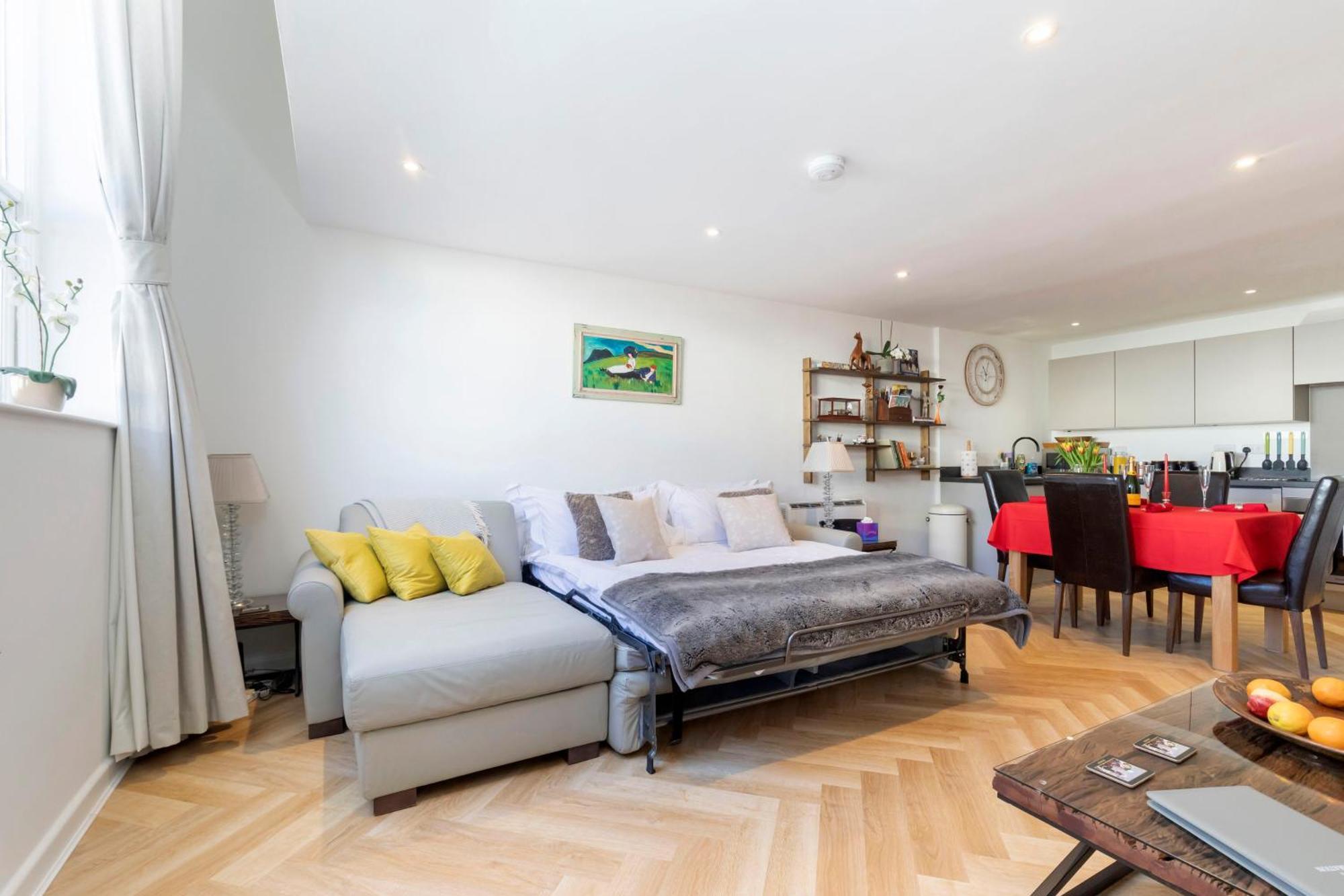Thornton House Town Centre Free Car Park Apartment *