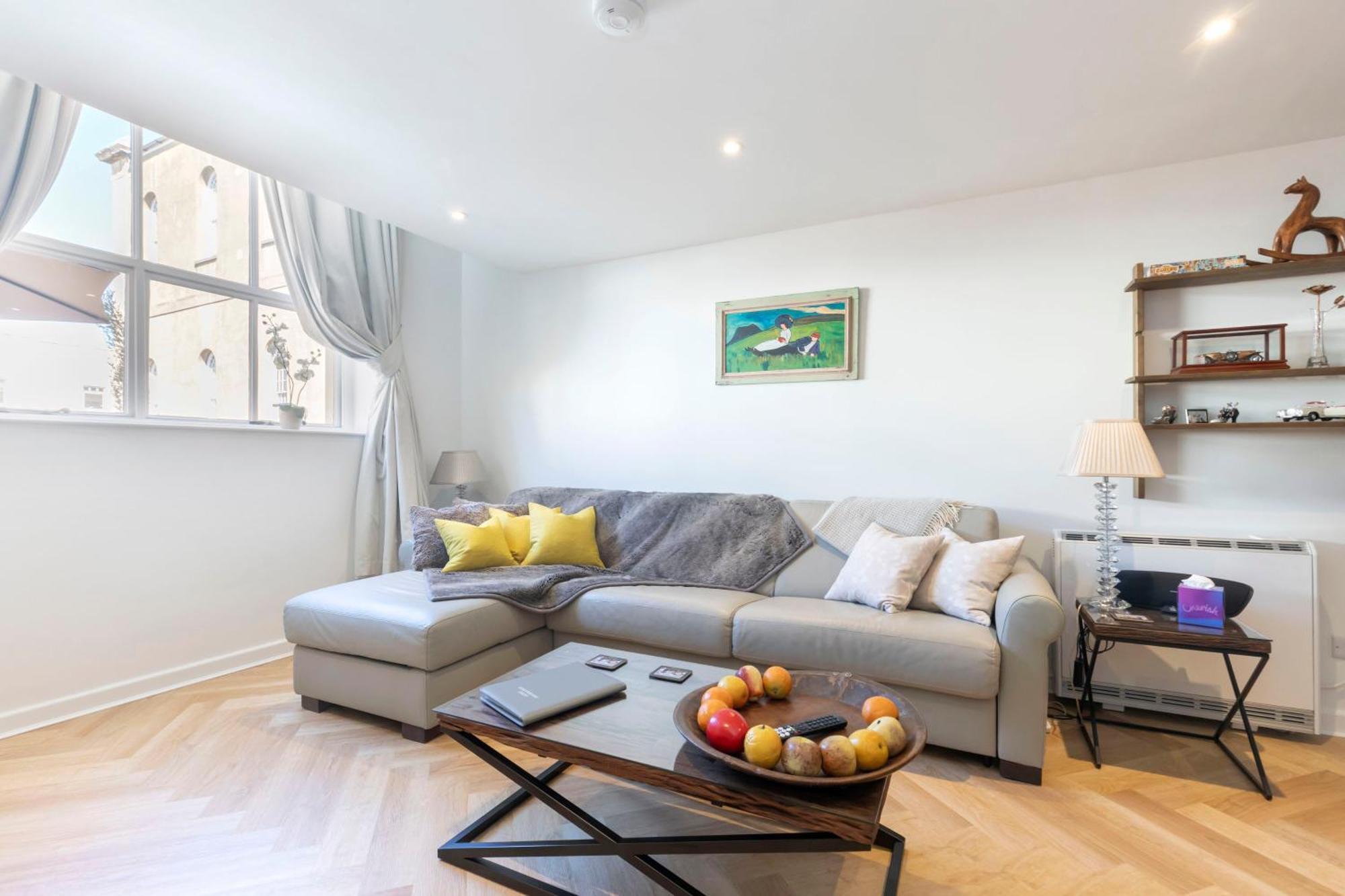 Thornton House Town Centre Free Car Park Apartment