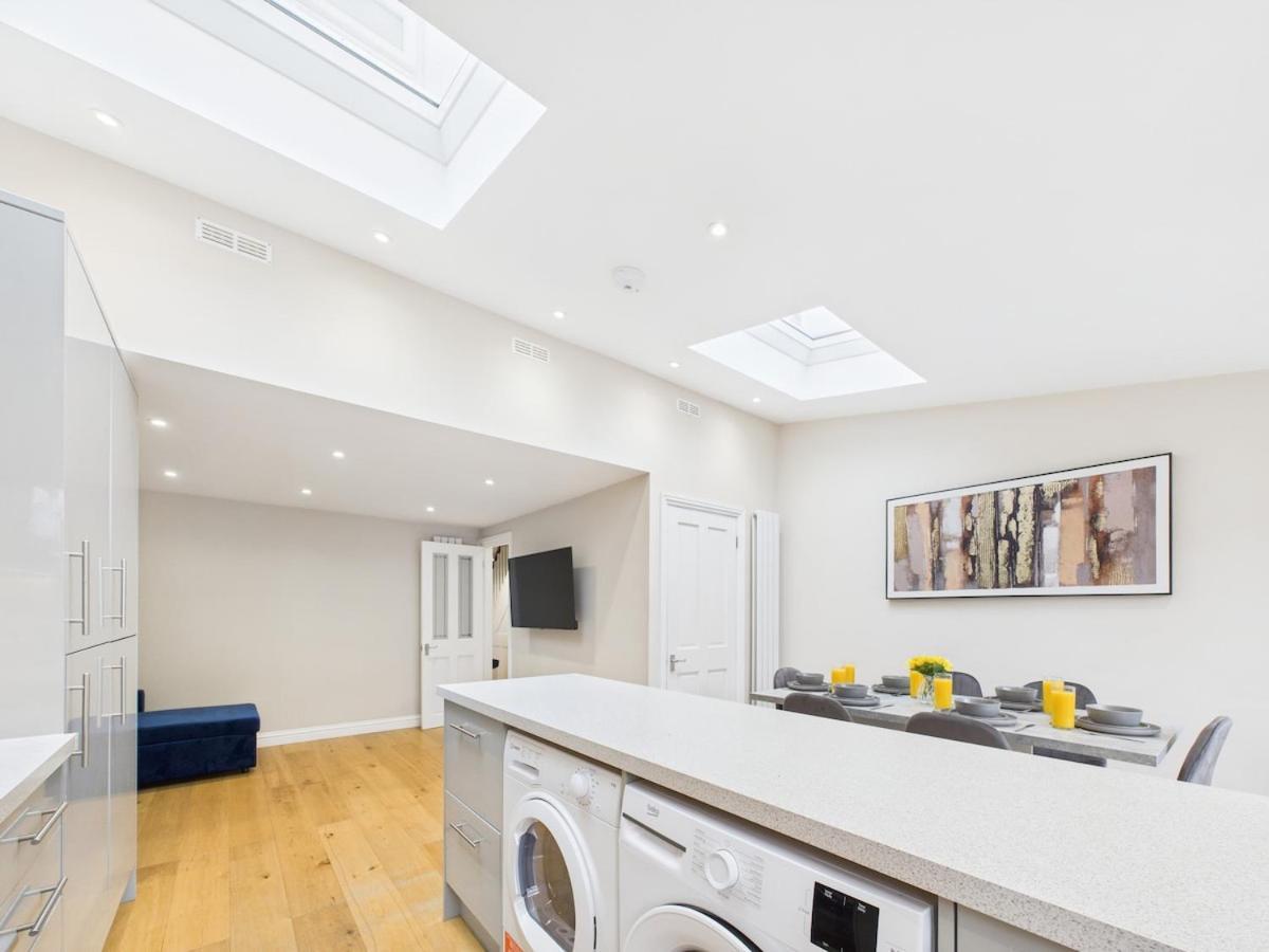 Holiday home New No 1 Park Street By Signature - 5 Bedroom House *