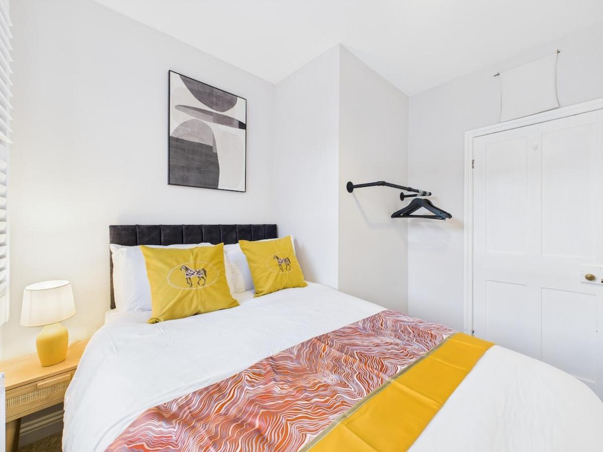 New No 1 Park Street By Signature - 5 Bedroom House Cheltenham