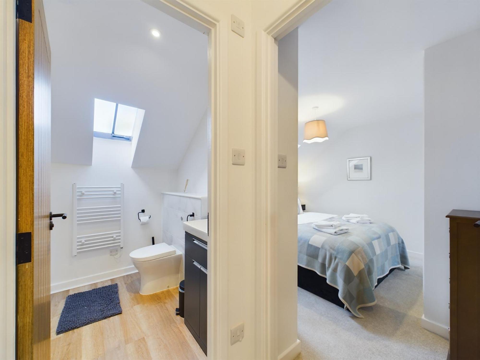 Holiday home Luxury Town Centre 2-bed Chapel Conversion With Private Parking