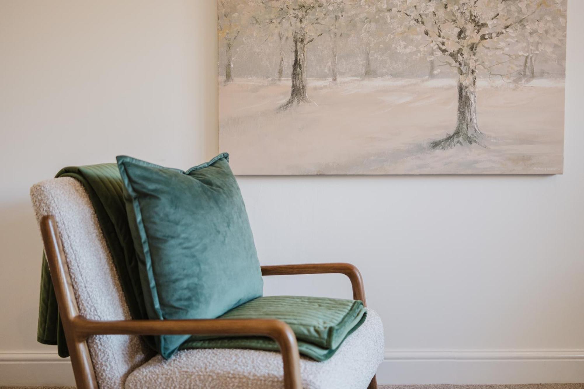 Apartment Corner House - Bright 2 Bed In Cheltenham *