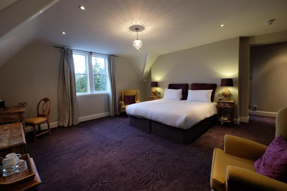 Cotswold Grange Bed & Breakfast 5*