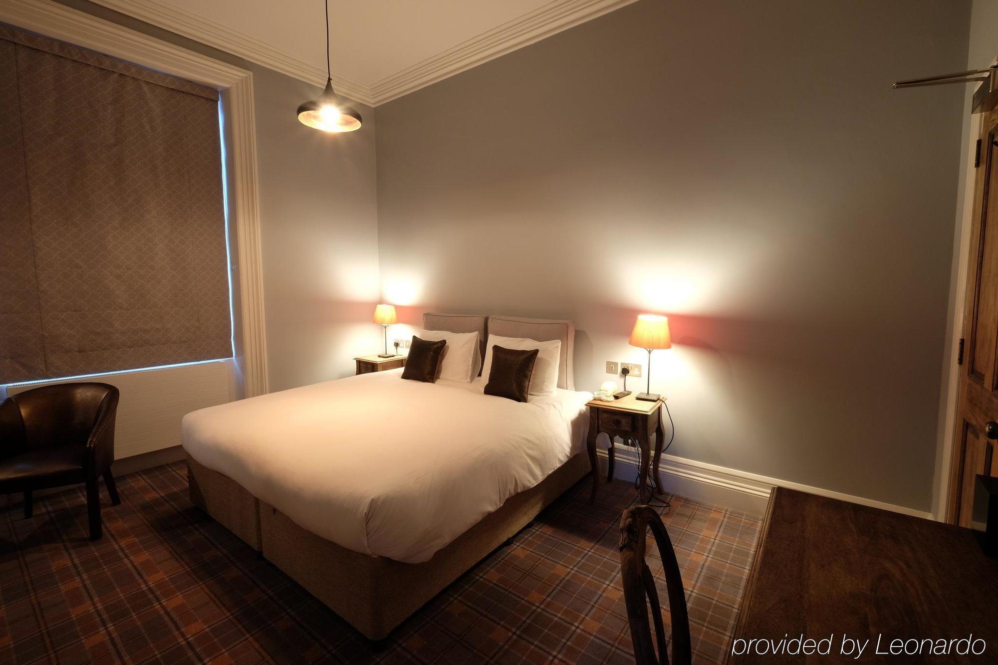 Cotswold Grange Bed & Breakfast 5*