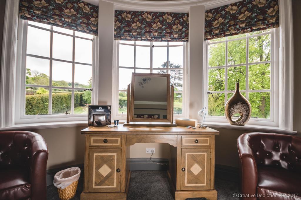 Glenfall House *
