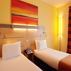 Express Town Centre By Ihg 3* Cheltenham