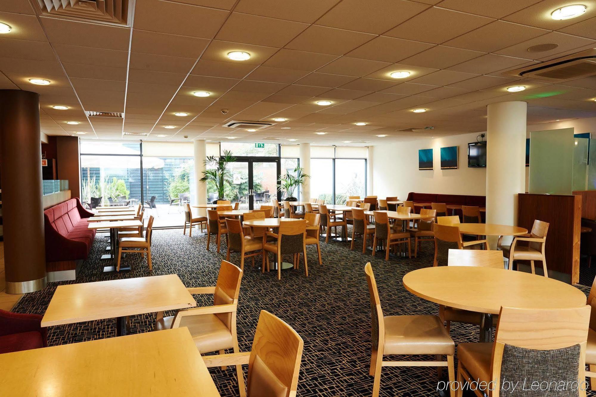 Express Town Centre By Ihg