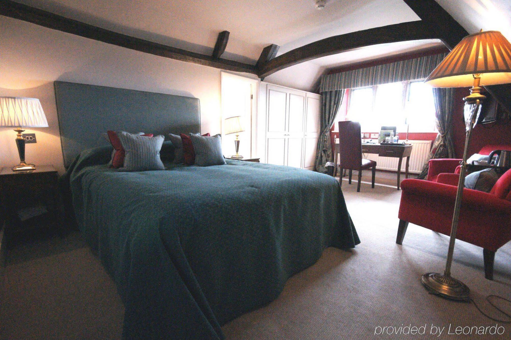 The Greenway & 4*