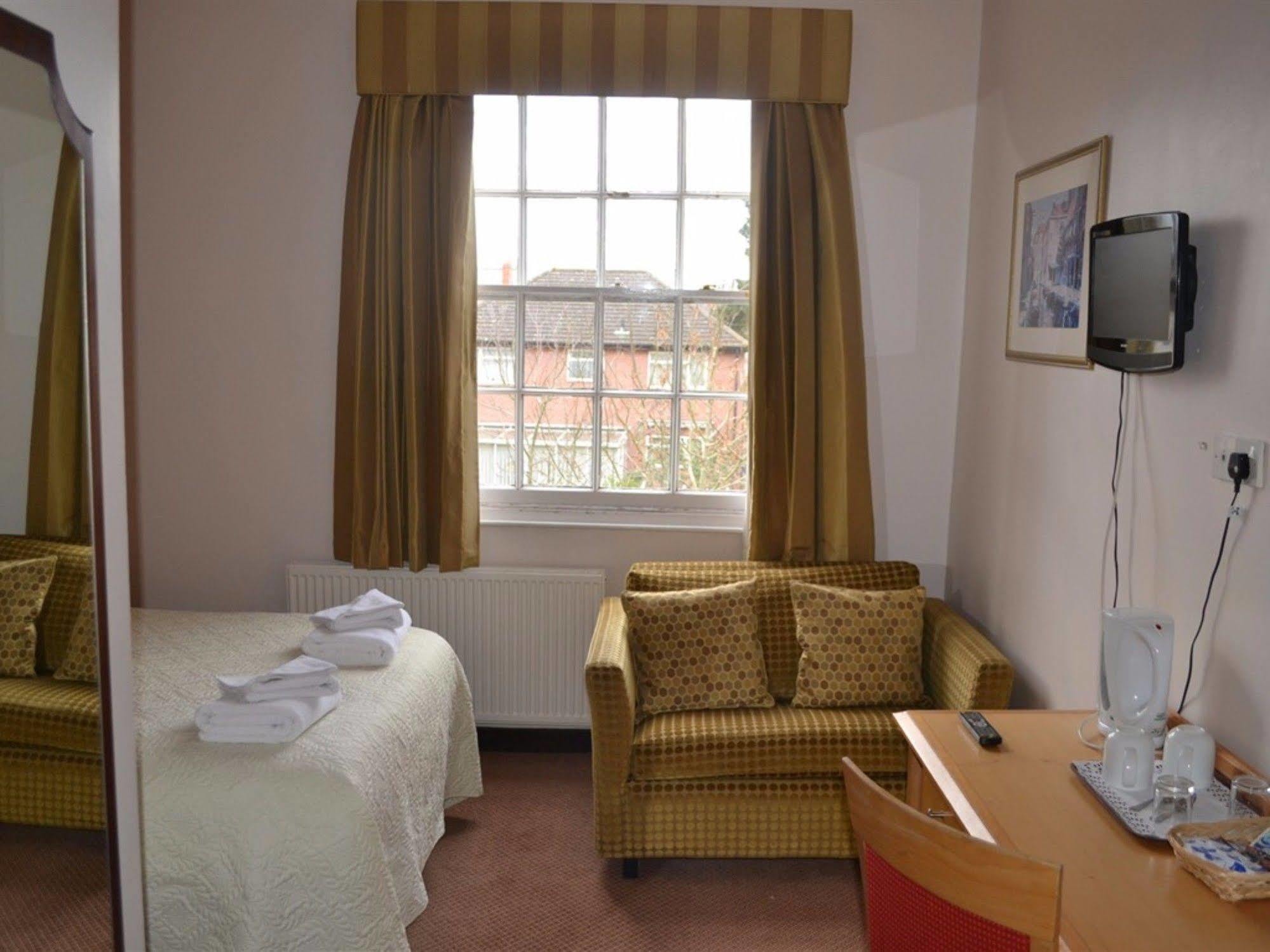 Inn The London 3*