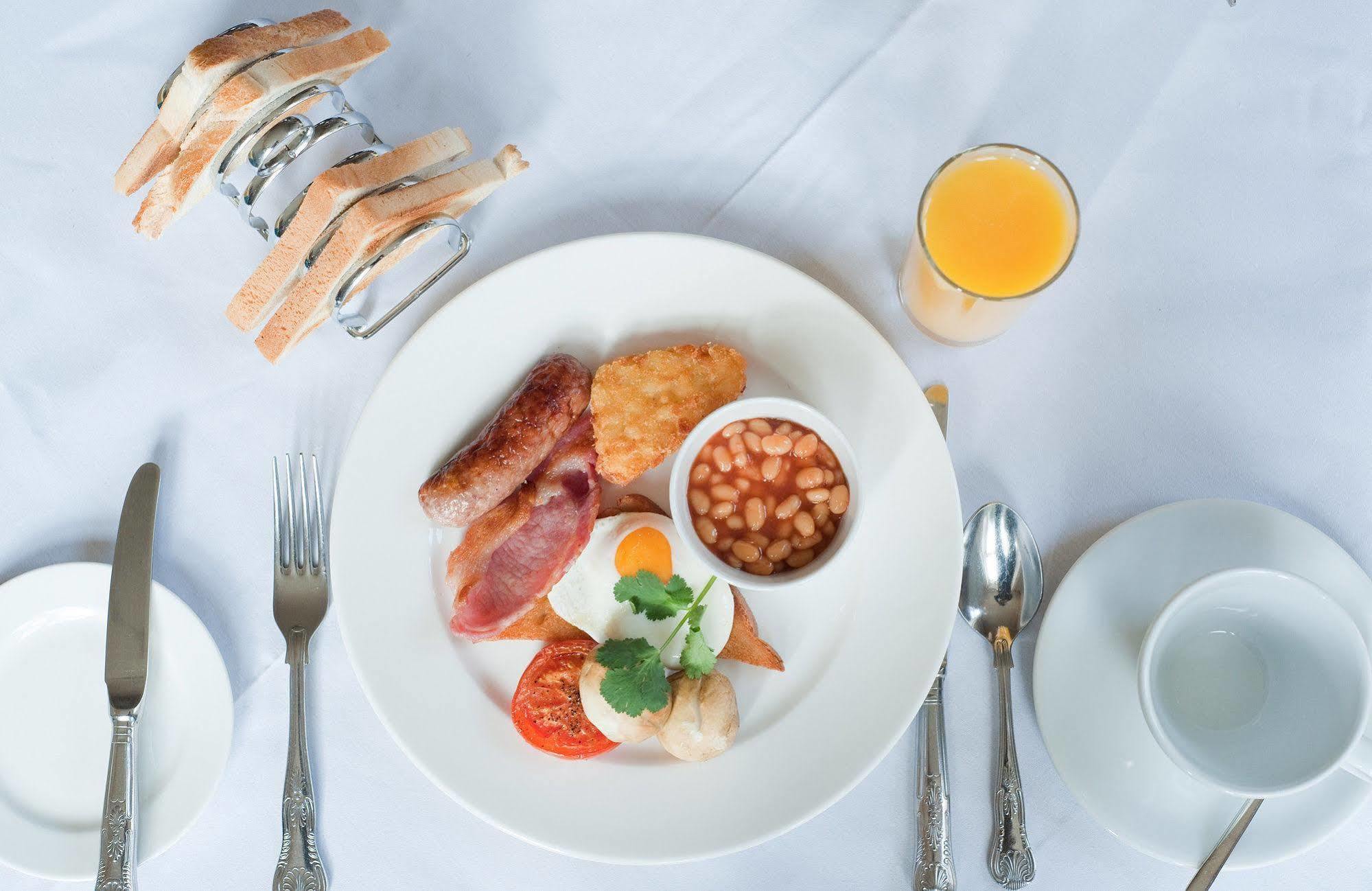 Cotswold Grange Bed & Breakfast