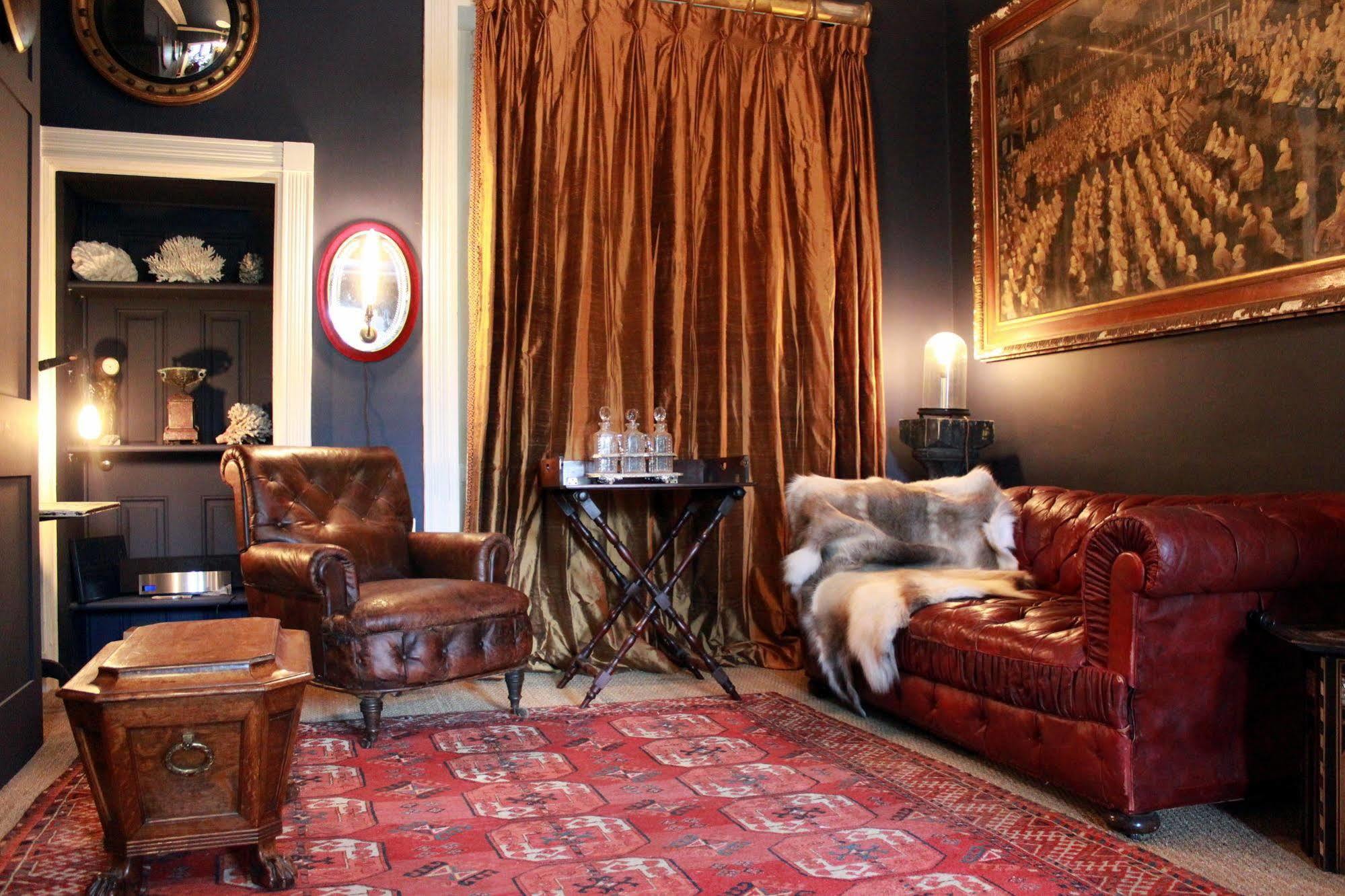 Holiday home The Montpellier Townhouse