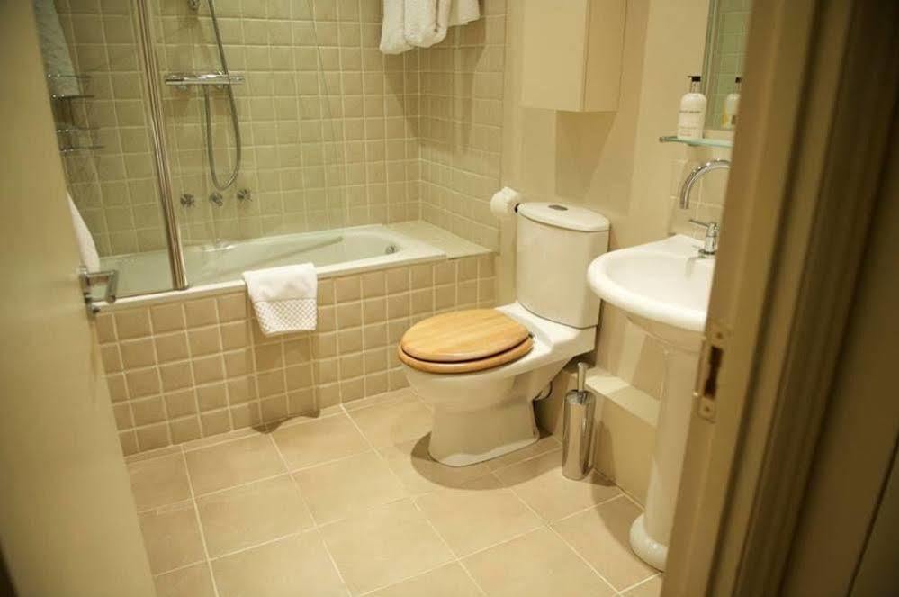 7 Royal Parade Apartment Cheltenham