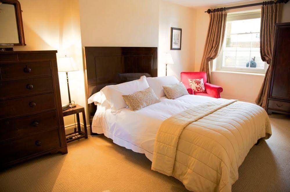 7 Royal Parade Apartment *