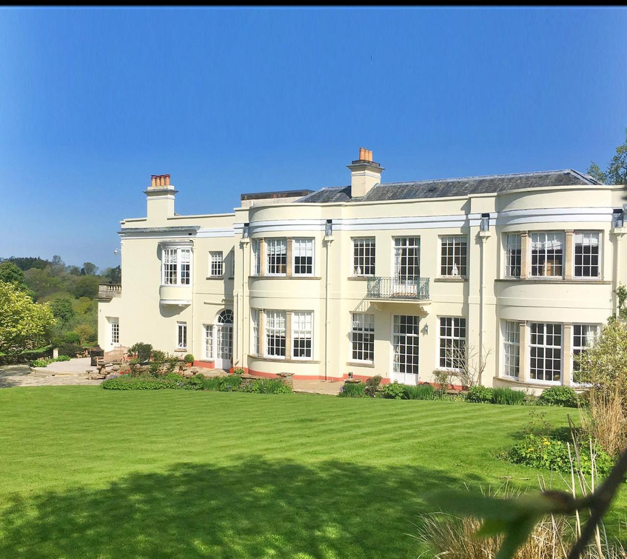 Glenfall House