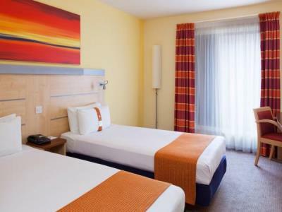 Express Town Centre By Ihg Cheltenham