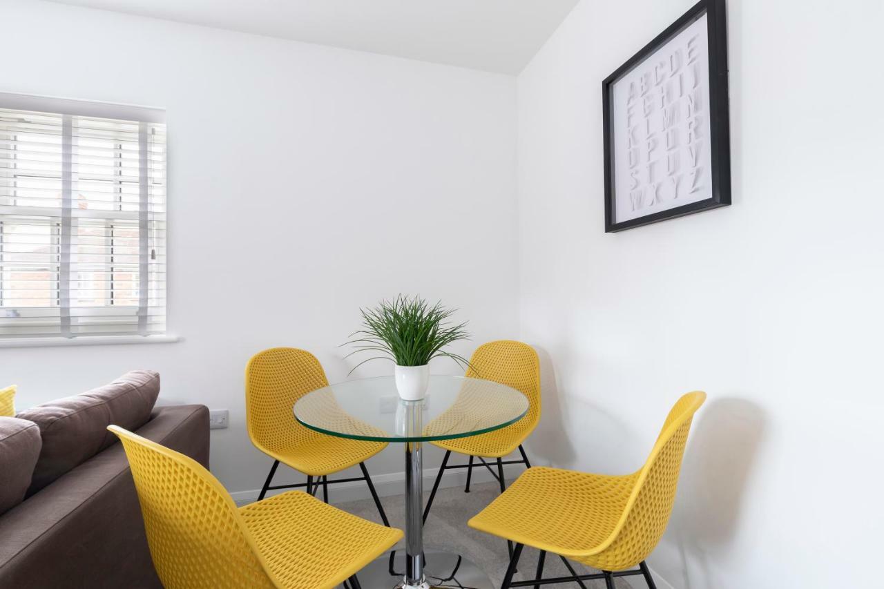 Apartment 2 Bedroom Town Centre Cheltenham