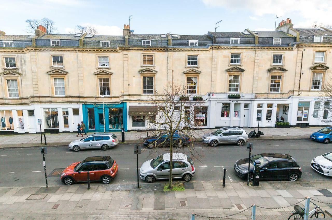 Luxury - 10 Royal Parade Cheltenham