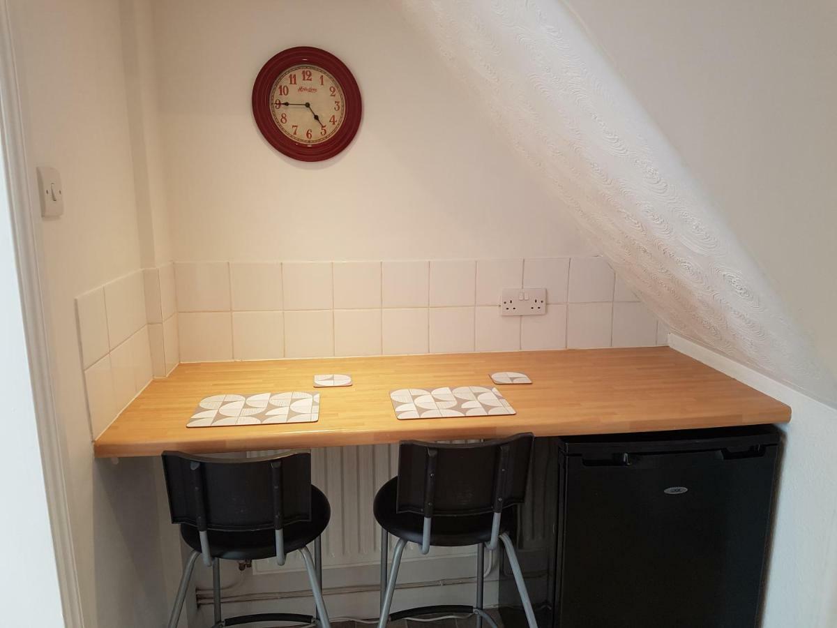 House - Sleeps 4/pet Friendly * Cheltenham