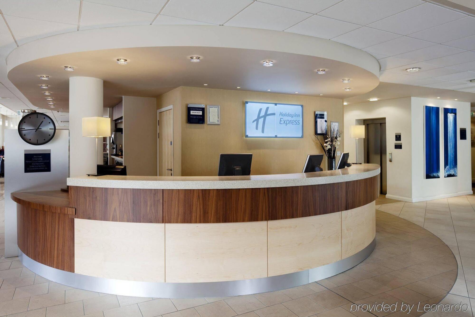 Express Town Centre By Ihg Hotel Cheltenham