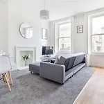 Host & Stay - Montpellier Villa Apartment