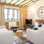 Well Cottage