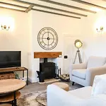 Well Cottage