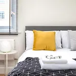 Curb Properties - Cool Trendy Montpellier Apartment