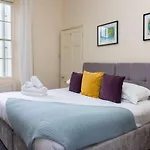 Beautiful 5-Bed Regency Home In Montpellier